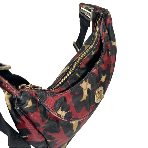 BAGGALLINI Oslo Small Crossbody Hobo Travel Bag - Picture 6 of 10